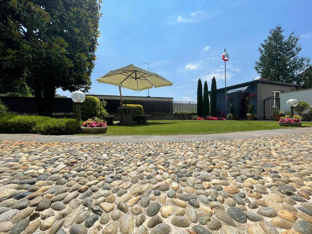 B&B Marge Oltrona di San Mamette Dış mekan fotoğraf