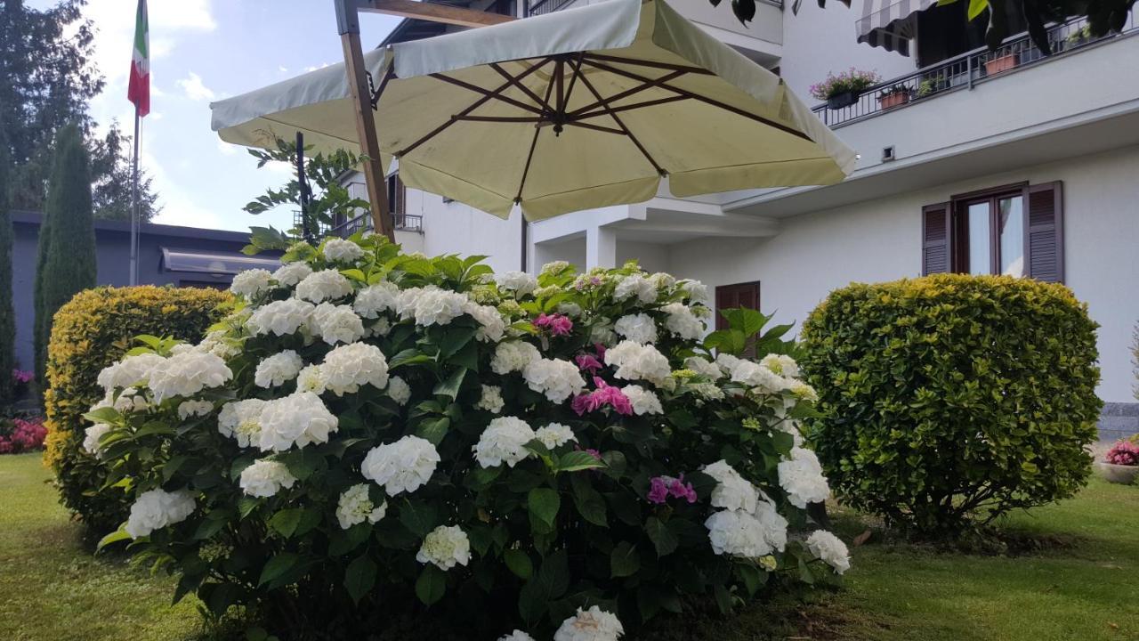 B&B Marge Oltrona di San Mamette Dış mekan fotoğraf