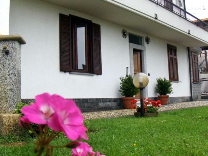 B&B Marge Oltrona di San Mamette Dış mekan fotoğraf